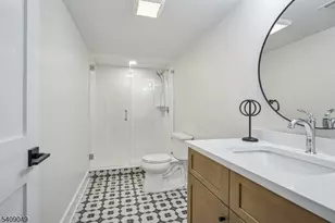 8 Fox Chase Rd, Madison, NJ 07940 - Photo 30