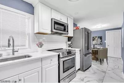 40 Main St, Glen Gardner, NJ 08826 - Photo 2