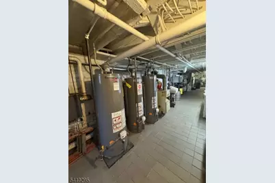 237 Haledon Ave, Haledon, NJ 07508 - Photo 20