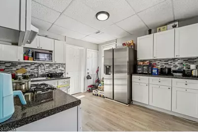 37 Hillman St, Paterson, NJ 07522 - Photo 1