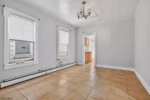 1110 Hampton Pl, Elizabeth, NJ 07201 - Photo 16