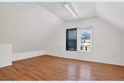 1110 Hampton Pl, Elizabeth, NJ 07201 - Photo 14