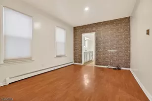 1110 Hampton Pl, Elizabeth, NJ 07201 - Photo 8