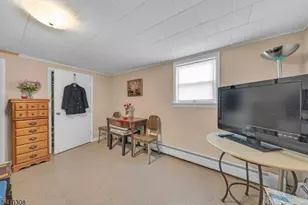 648 Milton Ave, Lyndhurst Township, NJ 07071 - Photo 22