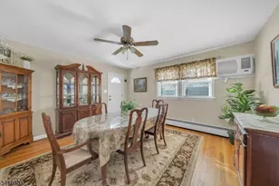 648 Milton Ave, Lyndhurst Township, NJ 07071 - Photo 12