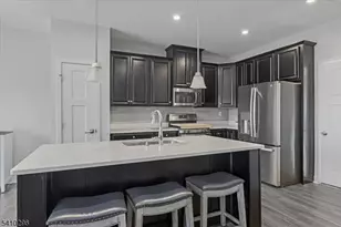 13 Sierra Pl, Sparta Township, NJ 07871 - Photo 6