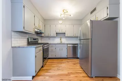 388 Morris Ave #C, Summit, NJ 07901 - Photo 8