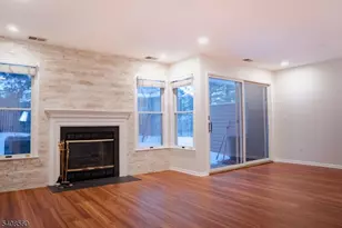 48 Eton Ct, Bedminster Township, NJ 07921 - Photo 4