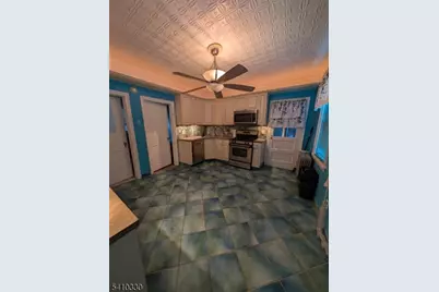 104 Fenner Ave, Clifton, NJ 07013 - Photo 8