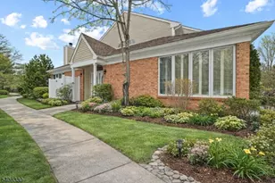 601 Timberbrooke Dr, Bedminster Township, NJ 07921 - Photo 2