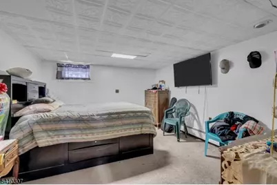 693 Hemlock St, Rahway, NJ 07065 - Photo 26