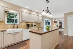 82 Union Hill Rd, Parsippany, NJ 07950 - Photo 16