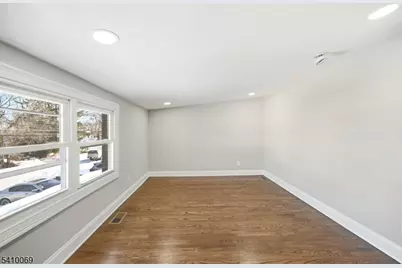 47 Nokomis Ave, Parsippany, NJ 07034 - Photo 28