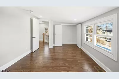 47 Nokomis Ave, Parsippany, NJ 07034 - Photo 30