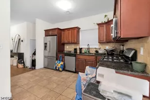 327 S Park St, Elizabeth, NJ 07206 - Photo 18