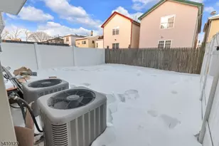 327 S Park St, Elizabeth, NJ 07206 - Photo 8