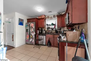 327 S Park St, Elizabeth, NJ 07206 - Photo 30