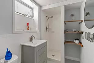 9 McKinley Pl, West Milford, NJ 07480 - Photo 14