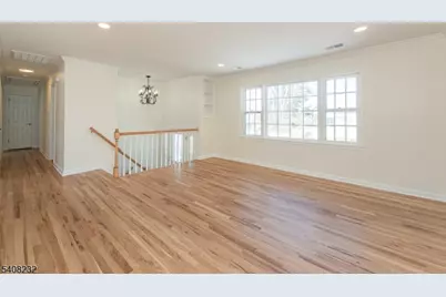 9 Dixon Pl, East Hanover Township, NJ 07936 - Photo 6