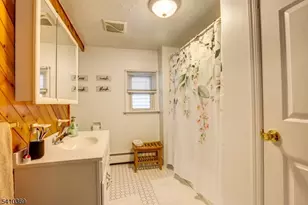 233 Augusta St, Old Bridge Township, NJ 08879 - Photo 12