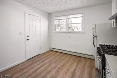 134 Burgess Pl, Passaic, NJ 07055 - Photo 10