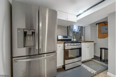 262 Claremont Ave, Montclair, NJ 07042 - Photo 24