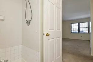 290A Alpine Way, Woodbridge Township, NJ 07095 - Photo 22