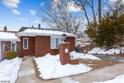 13 James St, Dover, NJ 07801 - Photo 2