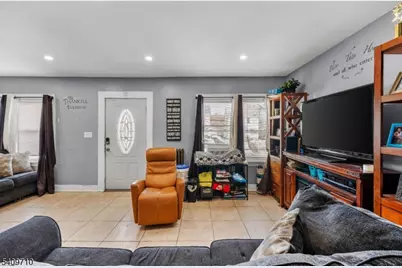 280 8th Ave, Paterson, NJ 07514 - Photo 2