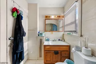 280 8th Ave, Paterson, NJ 07514 - Photo 22