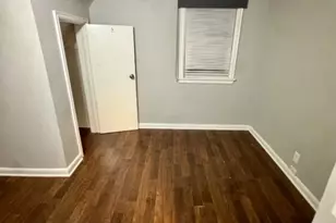 373 Floral Ln, Saddle Brook Township, NJ 07663 - Photo 10