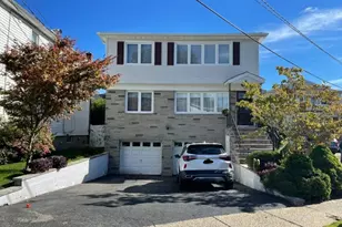 365 Patricia Ct, Union Township, NJ 07083 - Photo 1