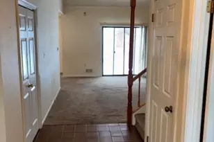 109 Goldfinch Dr, Allamuchy Township, NJ 07840 - Photo 2