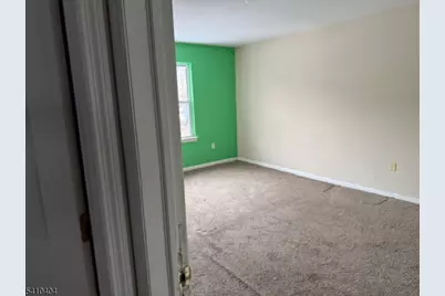 89 Chadwick Ave #3, Newark, NJ 07108 - Photo 4