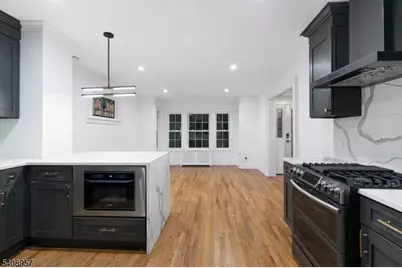 764 Goffle Rd, Hawthorne, NJ 07506 - Photo 18