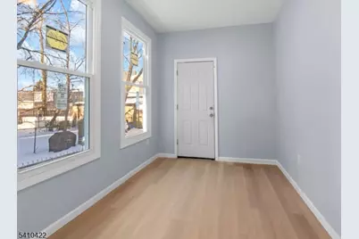 34 Tichenor Ter, Irvington, NJ 07111 - Photo 4