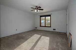 15291 Aspen Ct, Stanhope, NJ 07874 - Photo 16