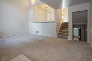 15291 Aspen Ct, Stanhope, NJ 07874 - Photo 2