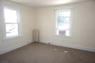 87 E Somerset St, Raritan, NJ 08869 - Photo 12