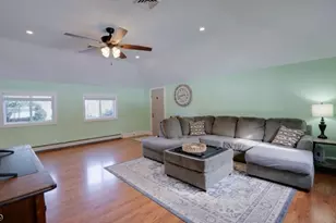 2 Center St, Holland Township, NJ 08848 - Photo 10