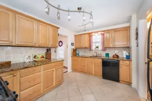 46 Summit Ave, Bloomfield Twp., NJ 07003 - Photo 16