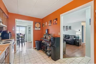 12 Iron Forge Sq #12, Pompton Lakes, NJ 07442 - Photo 14