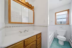 115 Griffith Dr, Hanover Township, NJ 07981 - Photo 20