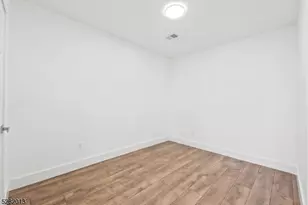 855 S 14th St, Newark, NJ 07108 - Photo 26