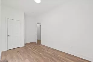 855 S 14th St, Newark, NJ 07108 - Photo 22