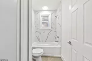 855 S 14th St, Newark, NJ 07108 - Photo 18