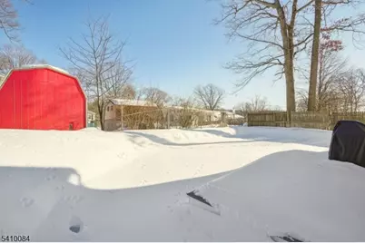 127 W End Ave, Hopatcong, NJ 07843 - Photo 26