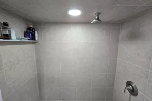 725 Schuyler Ave, Lyndhurst Township, NJ 07071 - Photo 20