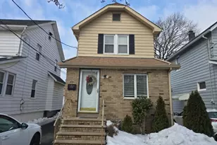 725 Schuyler Ave, Lyndhurst Township, NJ 07071 - Photo 1