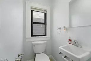 362 Crawford Terrace, Union Township, NJ 07083 - Photo 22